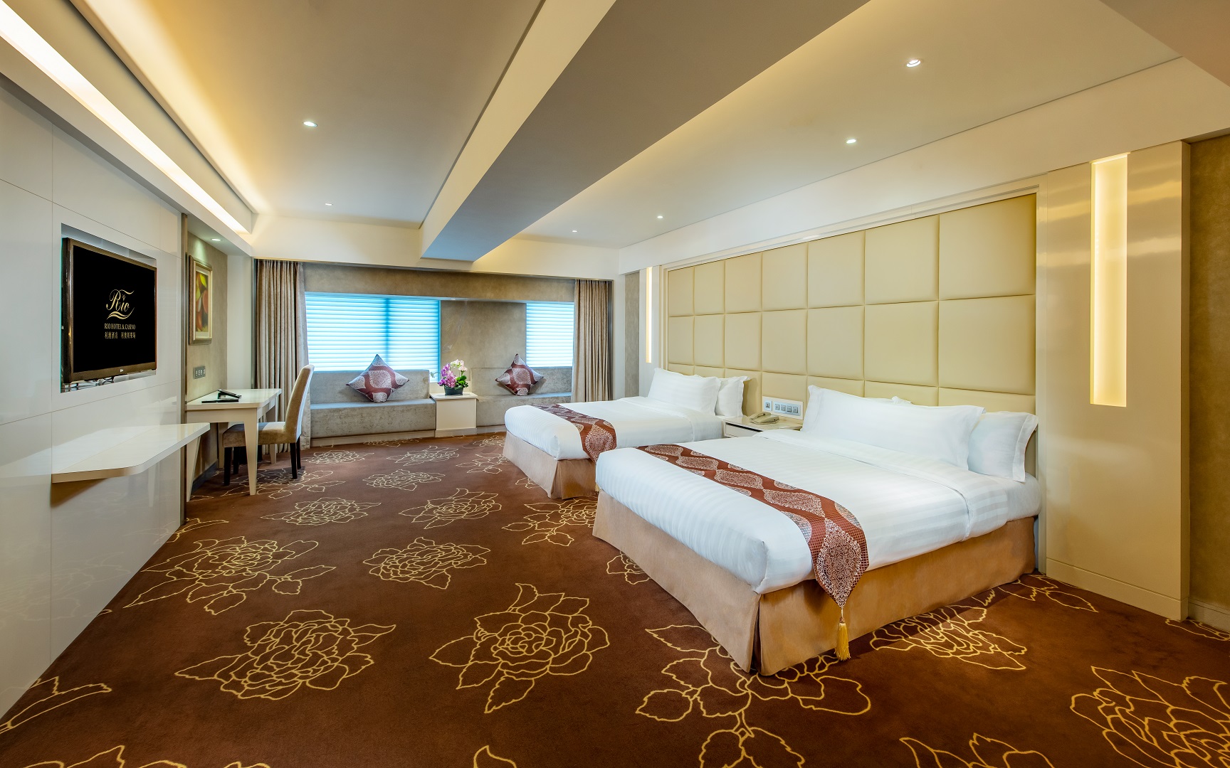 Family Rooms In Macau Rio Hotel